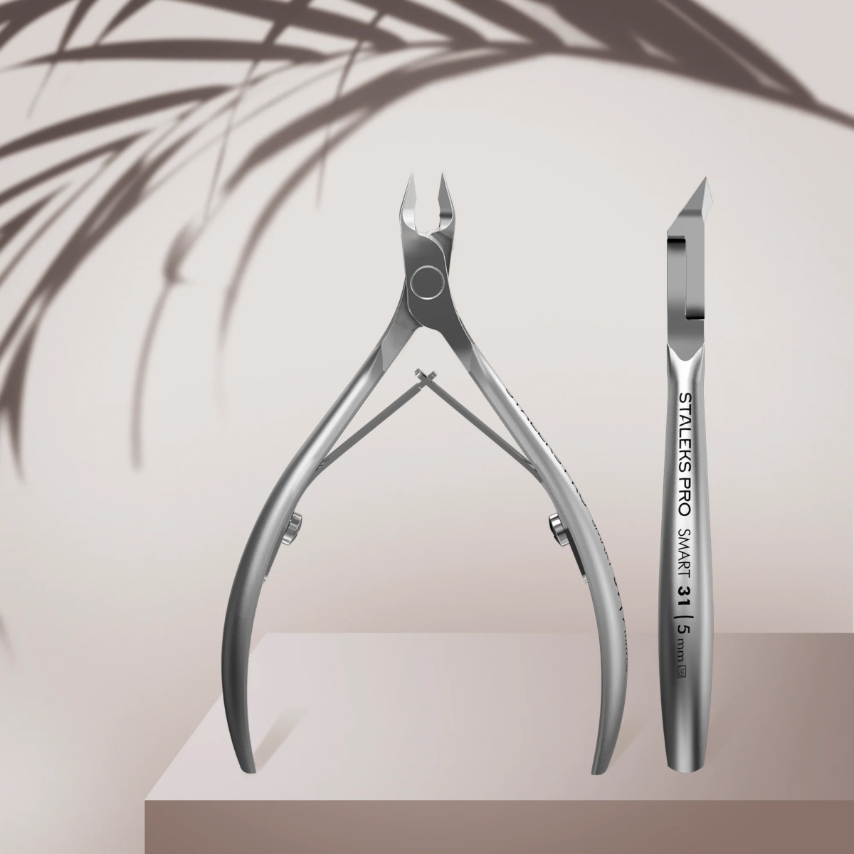 Professional Cuticle Nippers SMART 31 / 5 mm