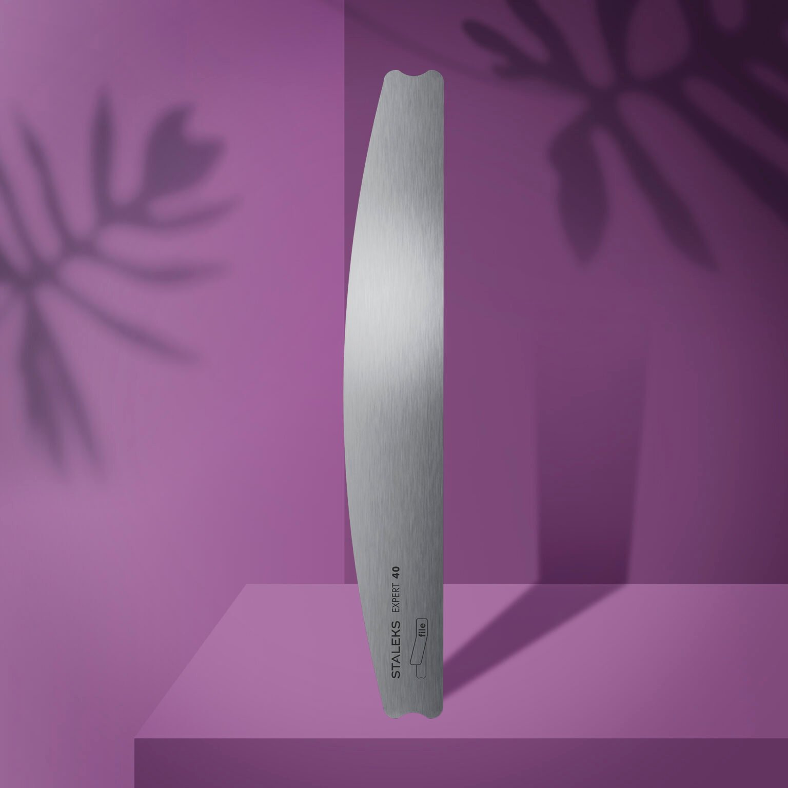 IMG_2073 STALEKS EXPERT 40 Crescent metal base for nail file - Image 1