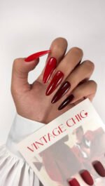 VINTAGE CHICK Gel Polish Collection - Image 2