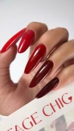 VINTAGE CHICK Gel Polish Collection - Image 3