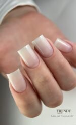 Builder Gel in a bottle Coconut Milk - Image 2